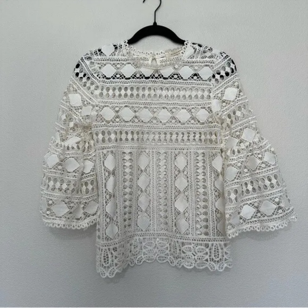 Ellison Lace Bell Sleeve Blouse - Evereve - Off White - Small
